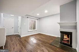 402 Danor Ct, Chesterbrook, PA 19087 - Photo 7