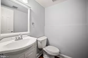 402 Danor Ct, Chesterbrook, PA 19087 - Photo 19