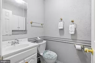 829 Frank Rd, West Chester, PA 19380 - Photo 29