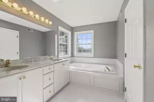 1239 Hamilton Dr, West Chester, PA 19380 - Photo 27