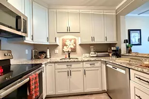 530 Summit House, West Chester, PA 19382 - Photo 3