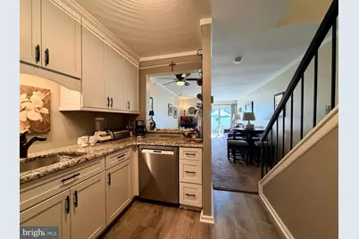 530 Summit House #530, West Chester, PA 19382 - Photo 21