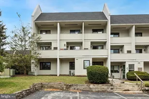 344 Summit House, West Chester, PA 19382 - Photo 1