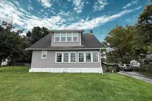 19 E Pothouse Rd, Phoenixville, PA 19460 - Photo 1