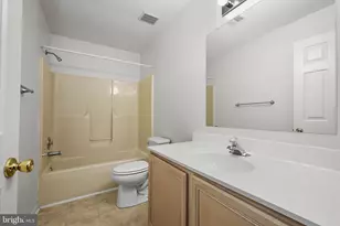 28 Townview Dr, West Grove, PA 19390 - Photo 15