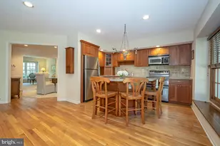 442 Chandlee Dr, Berwyn, PA 19312 - Photo 9