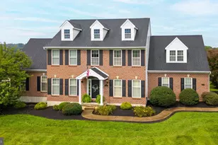 32 Wheatsheaf Ln, Cochranville, PA 19330 - Photo 1