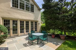 672 Clovelly Ln, Devon, PA 19333 - Photo 27