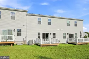 135 Painters Wy, Pottstown, PA 19465 - Photo 27