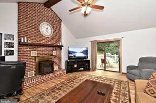 1464 Cornerstone Dr, Pottstown, PA 19465 - Photo 15