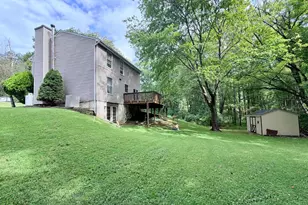 215 Katherine Ln, Coatesville, PA 19320 - Photo 5