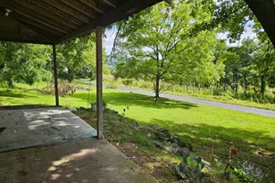 107 Bethesda, Elverson, PA 19520 - Photo 11