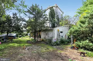 210-212 Heckle St, Phoenixville, PA 19460 - Photo 5
