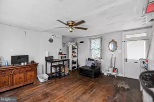 210-212 Heckle St, Phoenixville, PA 19460 - Photo 15