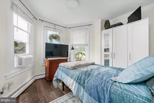 825 Maple Ave, Phoenixville, PA 19460 - Photo 21