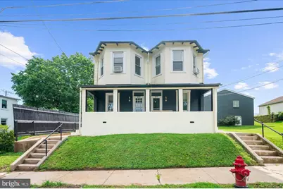 825 Maple Avenue, Phoenixville, PA 19460 - Photo 1