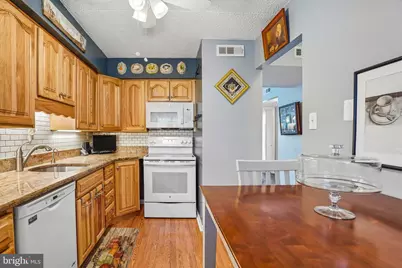 406 Summit House #406, West Chester, PA 19382 - Photo 11
