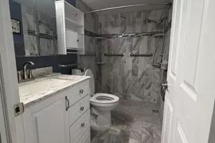 406 Summit House, West Chester, PA 19382 - Photo 3