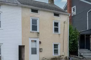 218 Ann St, Phoenixville, PA 19460 - Photo 1