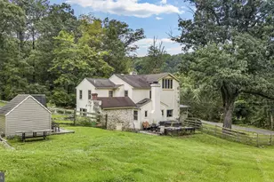 1272 Hollow Rd, Chester Springs, PA 19425 - Photo 13