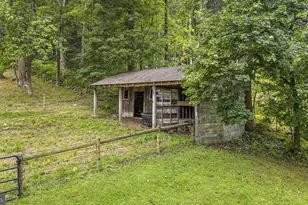 1272 Hollow Rd, Chester Springs, PA 19425 - Photo 11