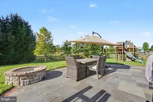 410 Thistle Dr, Phoenixville, PA 19460 - Photo 9