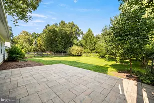 593 Watford Ln, Berwyn, PA 19312 - Photo 3