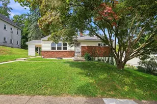 135 Pikeland Ave, Spring City, PA 19475 - Photo 3