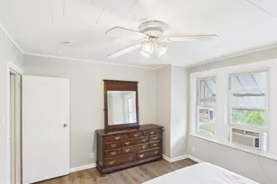 129 S 3rd Ave, Coatesville, PA 19320 - Photo 13