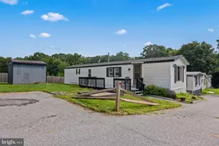 15 Rebers Ln, Honey Brook, PA 19344 - Photo 1
