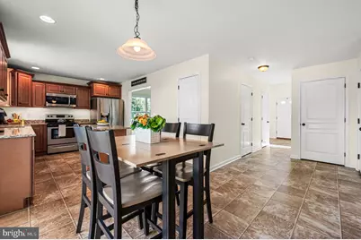 112 Burgundy, Coatesville, PA 19320 - Photo 11