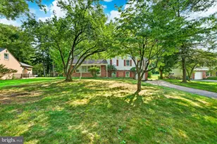 736 W Philip, Phoenixville, PA 19460 - Photo 3