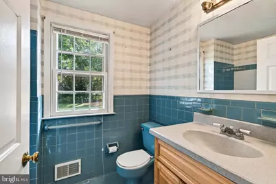 736 W Philip #B115, Phoenixville, PA 19460 - Photo 23