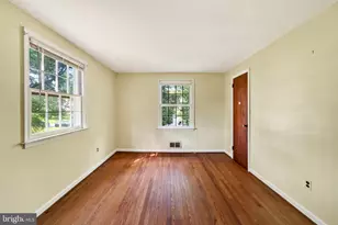 736 W Philip, Phoenixville, PA 19460 - Photo 17