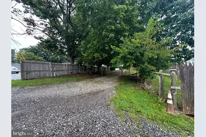 240 Dayton Street, Phoenixville, PA 19460 - Photo 25