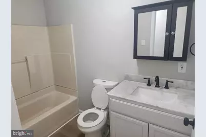 24 N 2nd Avenue UNIT #5, Coatesville, PA 19320 - Photo 3
