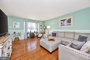 29 Lamberts Ln, Coatesville, PA 19320 - Photo 5