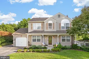 29 Lamberts Ln, Coatesville, PA 19320 - Photo 1