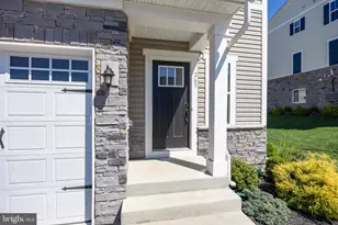 265 Chase Dr, Downingtown, PA 19335 - Photo 3