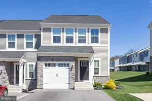 265 Chase Dr, Downingtown, PA 19335 - Photo 1