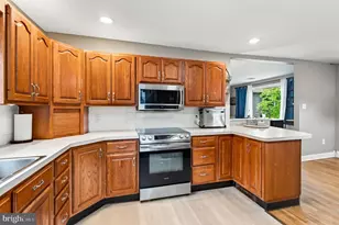 1364 Township Line Rd, Phoenixville, PA 19460 - Photo 7