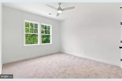 102 Knoxlyn Farm Drive #B, Kennett Square, PA 19348 - Photo 43