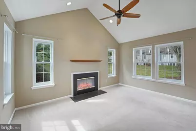 936 Railway Square #17, West Chester, PA 19380 - Photo 5