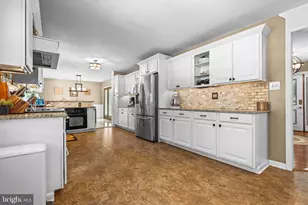 73 Do Jan Dr, Pottstown, PA 19465 - Photo 17