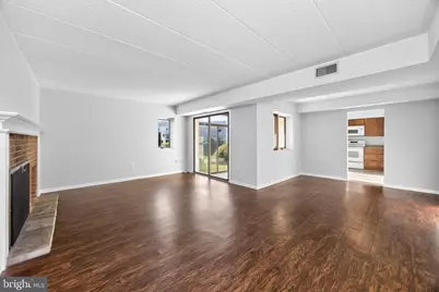112 Harvest Lane #104, Phoenixville, PA 19460 - Photo 3