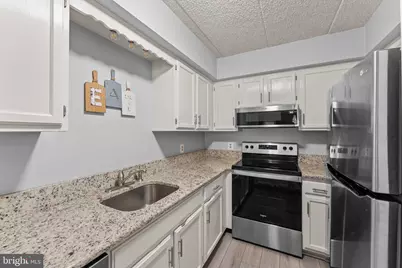 750 E Marshall Street #706, West Chester, PA 19380 - Photo 13