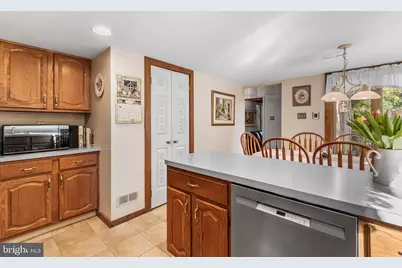 73 Amity Drive, Chesterbrook, PA 19087 - Photo 9