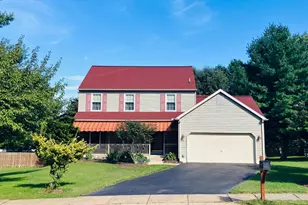 7 Haines Dr, West Grove, PA 19390 - Photo 1