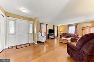 7 Haines Dr, West Grove, PA 19390 - Photo 5