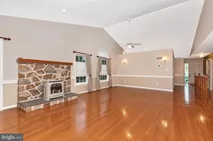 207 S Pine St, Elverson, PA 19520 - Photo 11